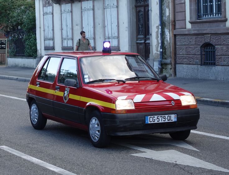Renault 5 - VL Liaison Car
