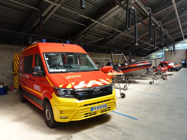 MAN-Heinis Water Rescue 