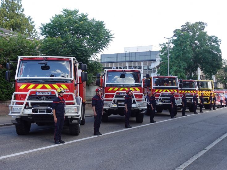 Renault-Sides - CCF Brush Fire Tender line-up