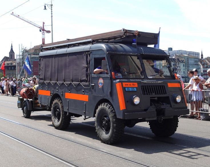 Mowag – MW 30