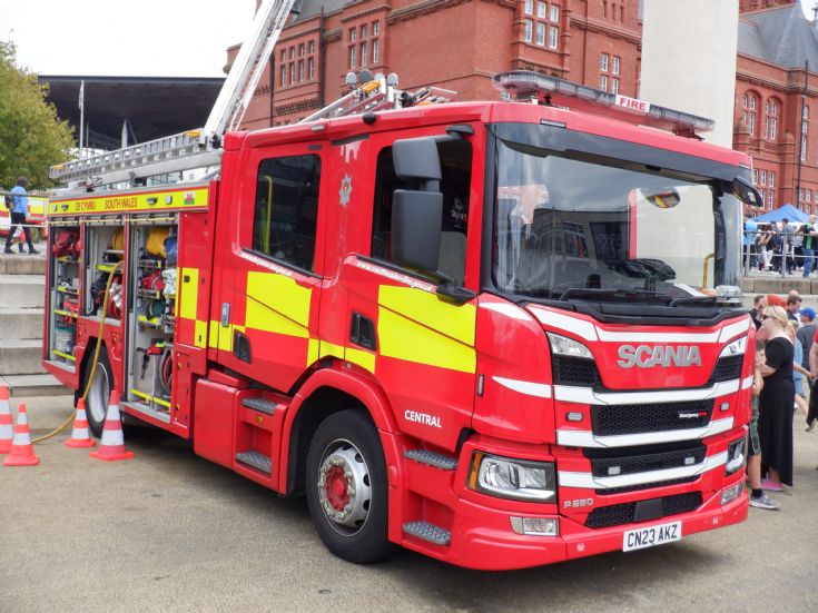 CN23AKZ Scania P280/Emergency One