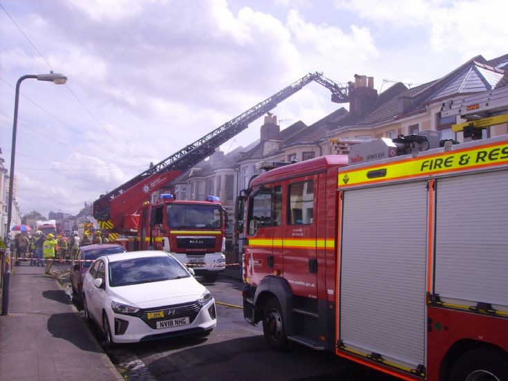 MAN TL at House fire