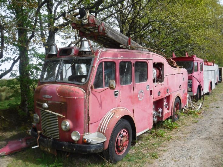 KTH 920 Commer Fire Engine