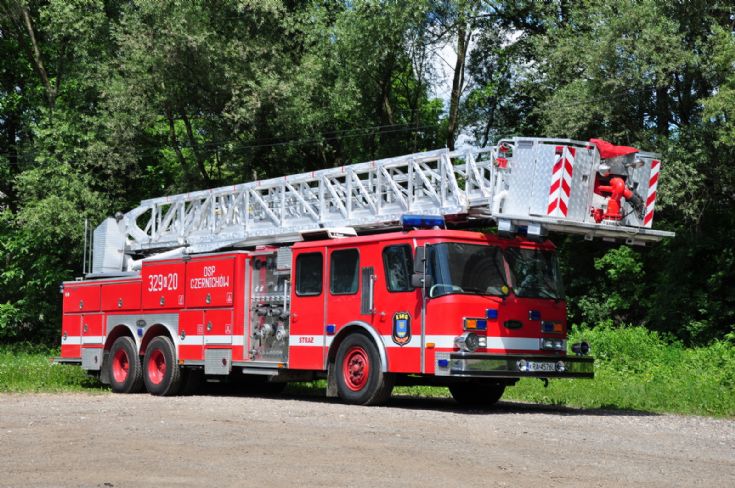 E-One Hurricane Tower Ladder, Czernichów, Poland