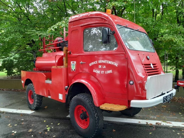 Renault - Maheu-Labrosse CCFL Light Brush Fire Ten