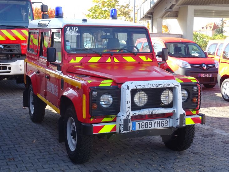 Land Rover – Off road all purpose vehicle 