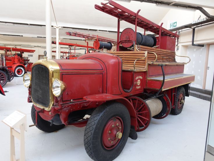 Delahaye Autopompe Premier-Secours - Pump