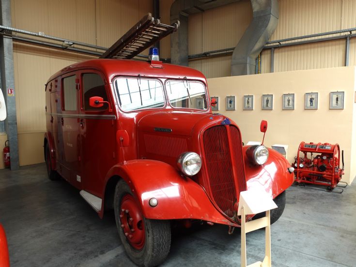 Delahaye Autopompe - Pump