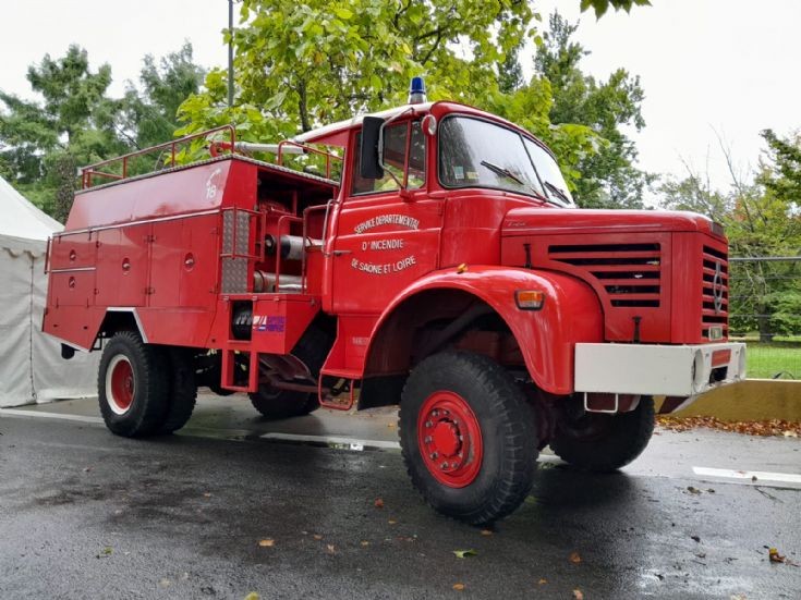 Berliet L64 – Water-Foam-Powder Tender 