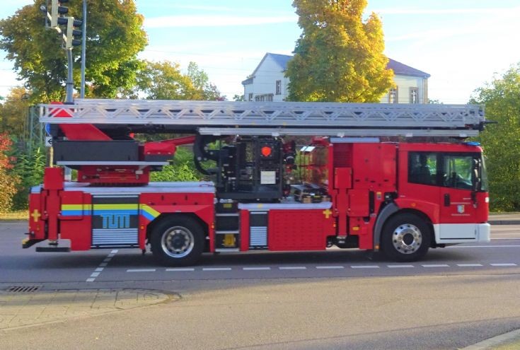 MB-Rosenbauer Skylift 32m