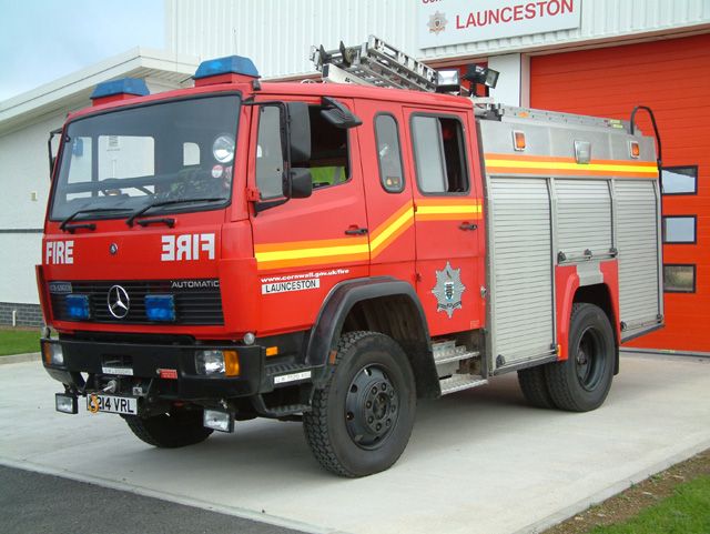 Launceston Mercedes 1124
