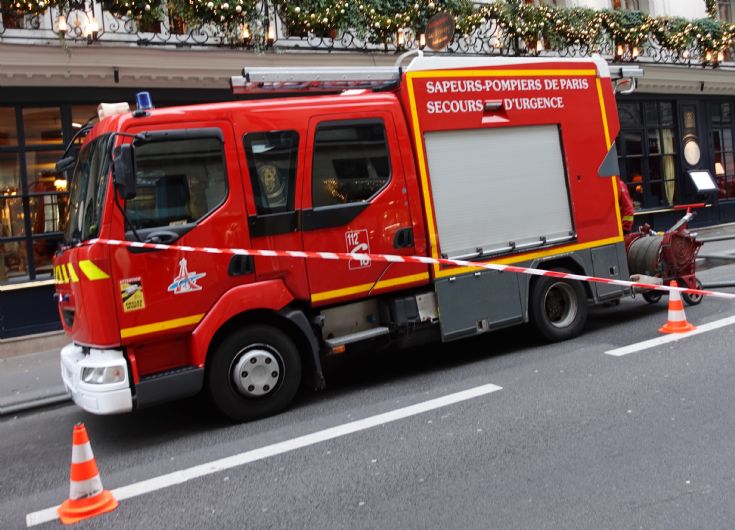 Renault - Sides PS184 Pump-Ambulance