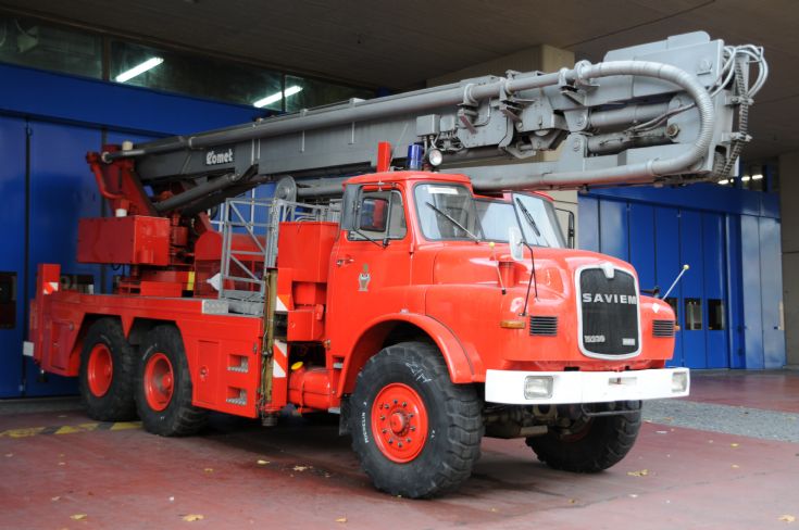 Saviem-MAN-Comet Skylift 27m