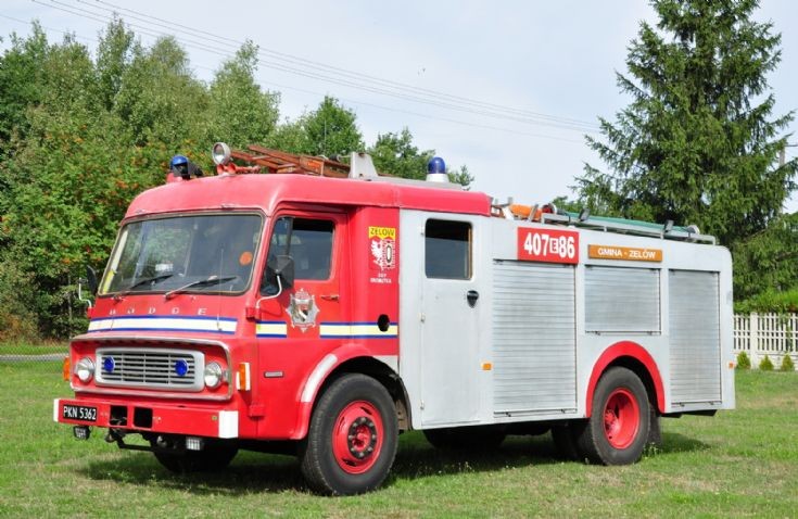 UCL156R, Norfolk Polish Dodge!