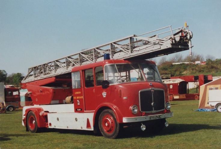 EYX248C AEC M'weather TL London