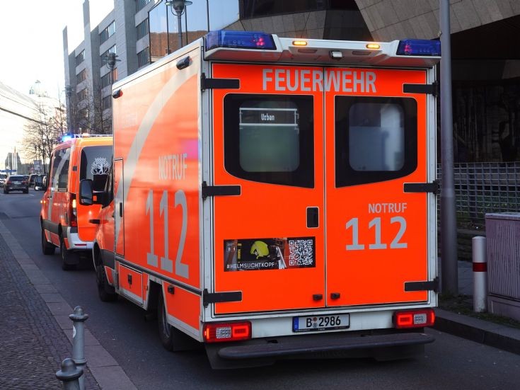 MB NEF-EMS Paramedic van & RTW Ambulance