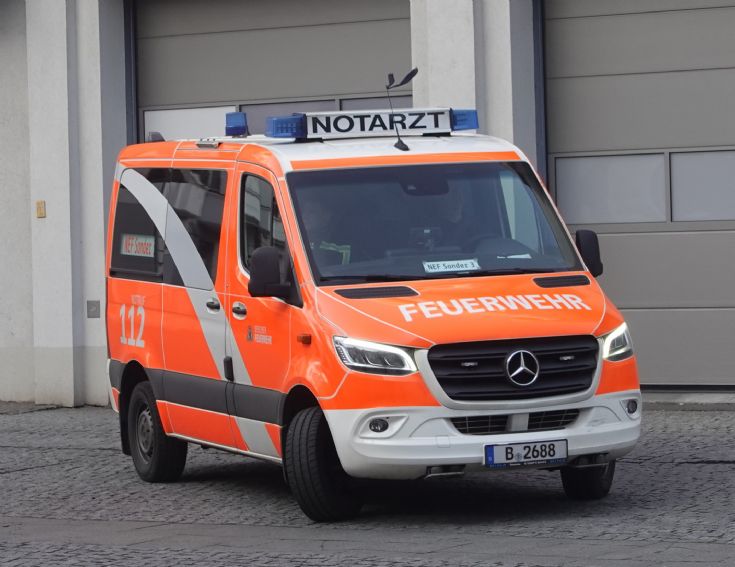 MB – Binz NEF-EMS Paramedic van 3 Zone E3