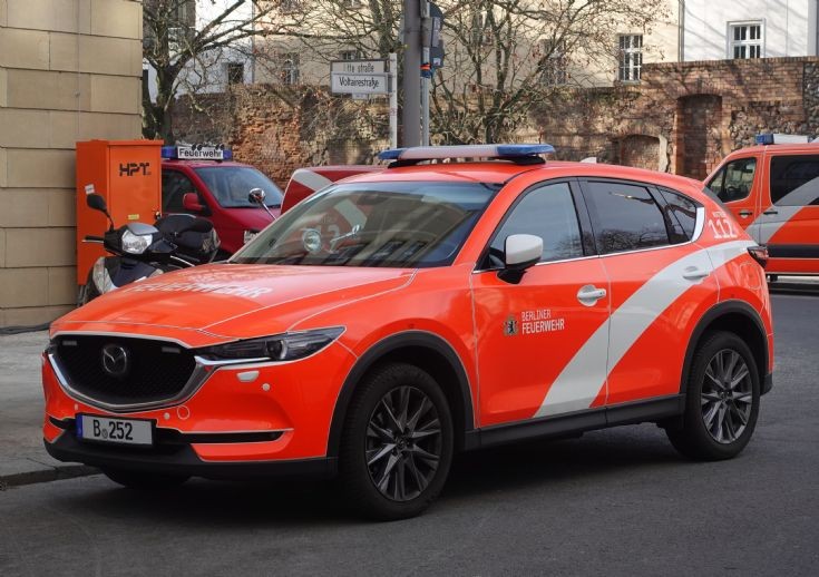 Mazda – ELW Command car 