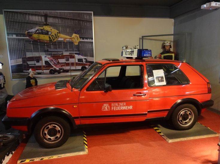 VW Golf - NEF paramedic car