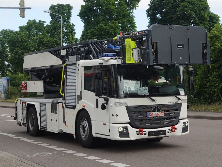 MB-Rosenbauer - L32A-XS 3.2 - TTL32
