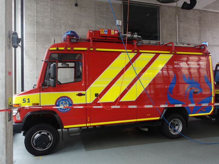 MB-Wenger KAW#51 Small Alarm Van