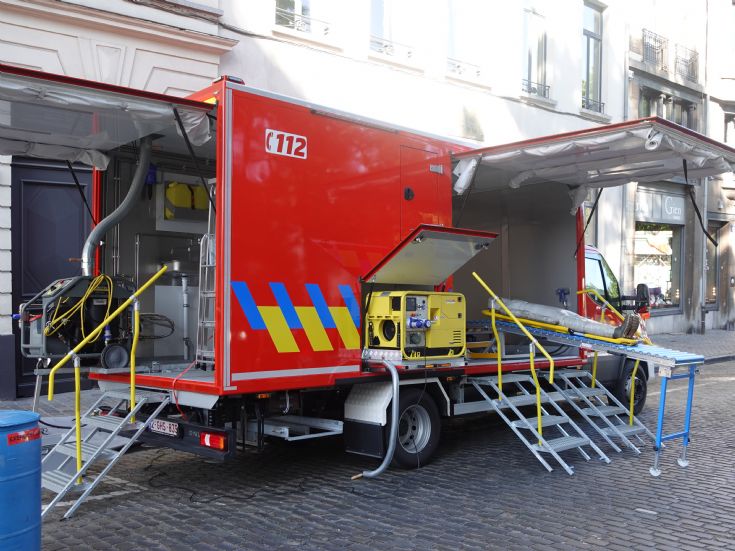 Iveco – Decontamination unit 