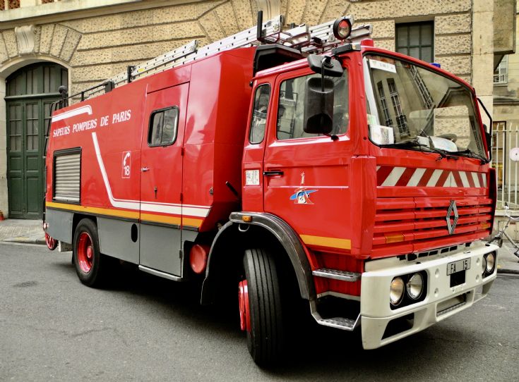 Renault-Sides FA Heavy Pumper