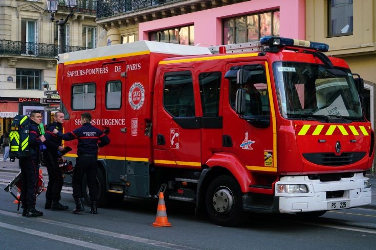 Renault - Sides PS 5G Premiers-Secours 