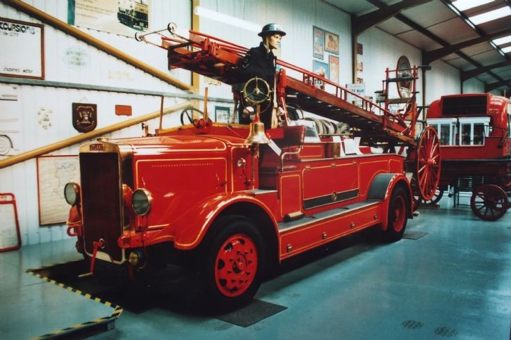 UD8790 Leyland Cub FK6 PE ex Witney