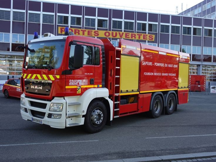 MAN-Giamex FMOGP Heavy Water/Foam Tender