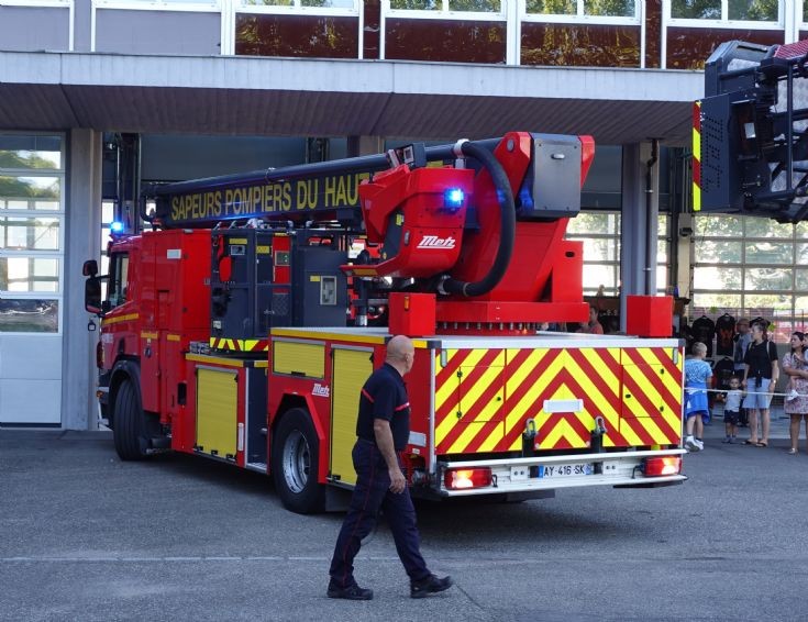 Scania-Metz Skylift 32m