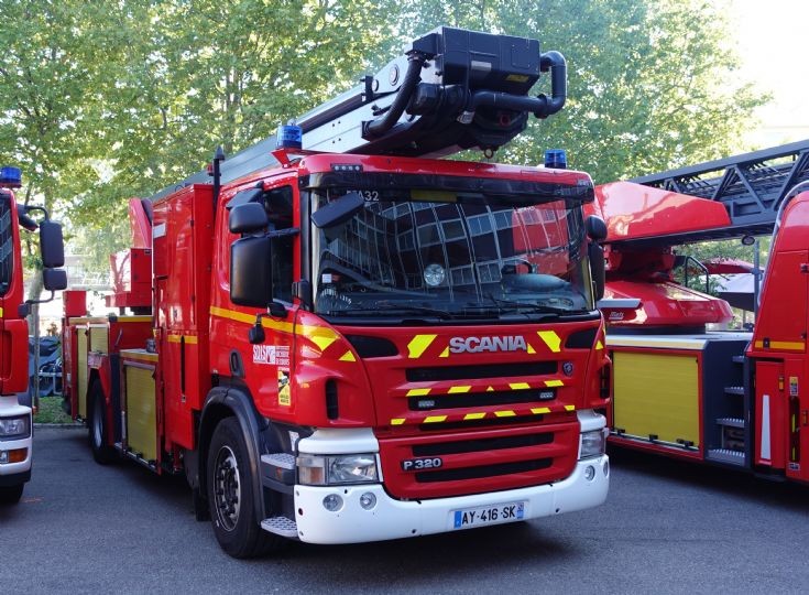 Scania-Metz Skylift 32m