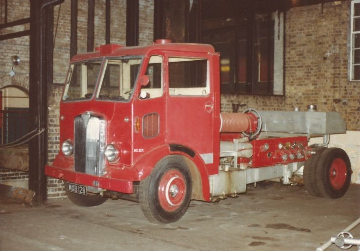 AEC Regent 111/Merryweather