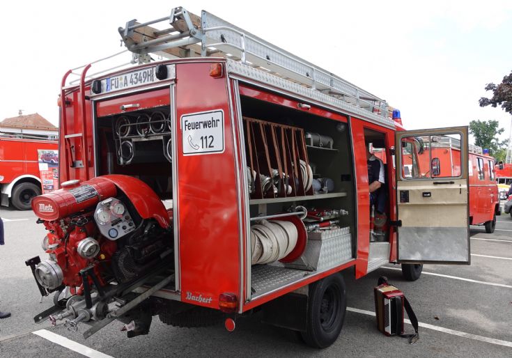 Hanomag Henschel - Bachert LF8 Pump