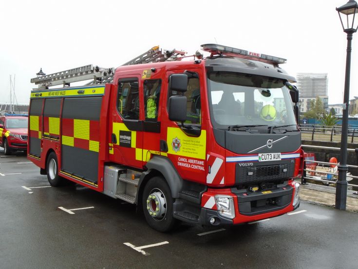 CU73AUK Volvo FL EOne WrL MWWFRS