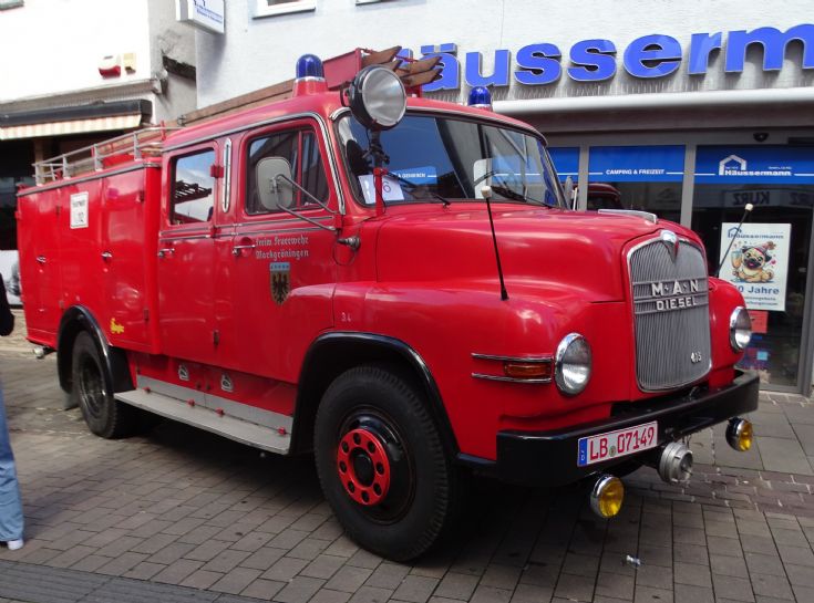 MAN - Ziegler TLF16 - Pump