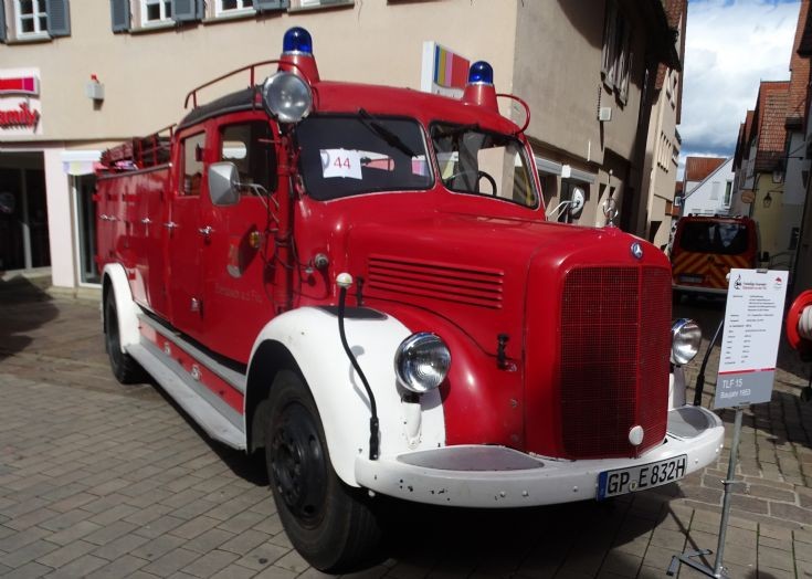 MB – Metz TLF15 – Pump