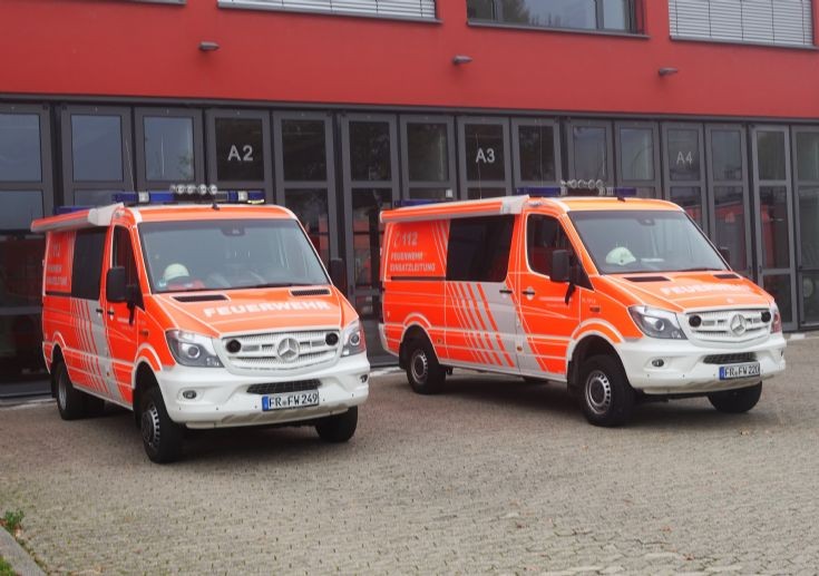 MB ELW 1&2 Command Vans