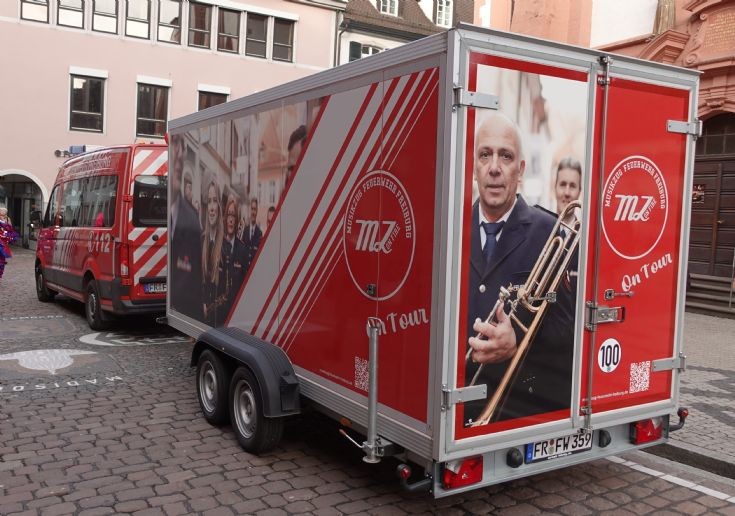 MAN-Transport Van with Music trailer