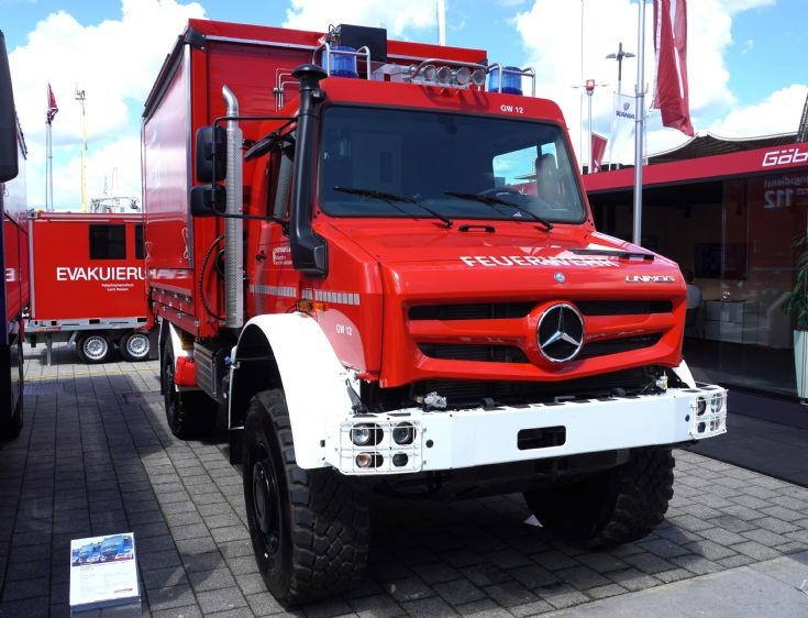 MB-Unimog GW 4x4 logistic truck