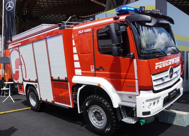 MB-Schlingmann TLF 4000 - 4x4 Pump