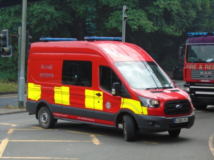 LG68JYJ Ford Transit South Wales