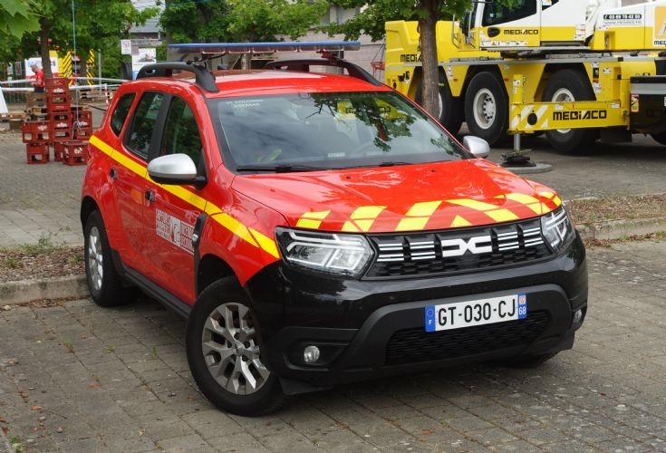 Dacia – VL Colonne Officer car
