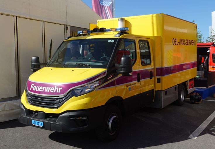 Iveco – Braendle Medium HAZMAT tender 