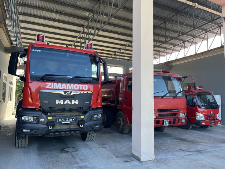 MAN-Rosenbauer & Fuso- Mitsubishi