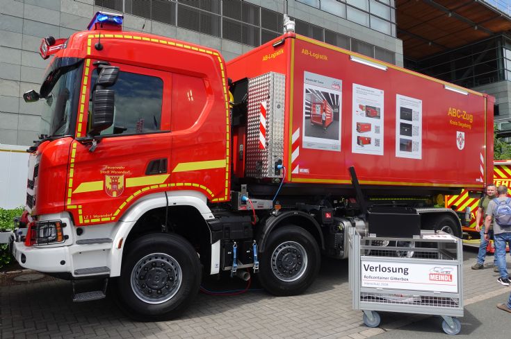 Scania-Meindl Prime-mover Logistics pod