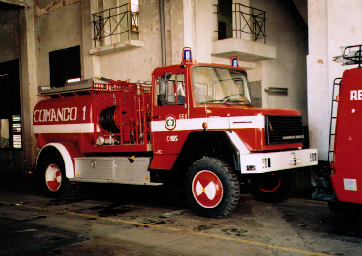 Fire Engines Photos Photo of Comando 1, Havana, Cuba