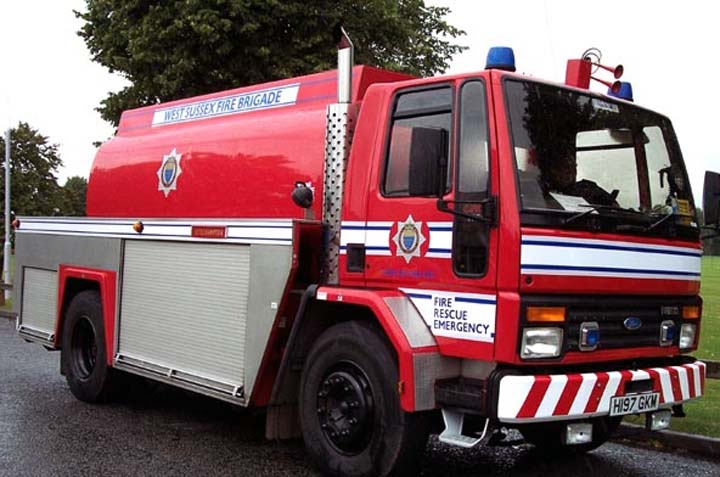 West Sussex FRS Ford Cargo Water carrier