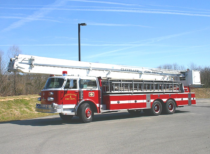 Fire Engines Photos Cleveland, TN Fire Dept Resv. L1