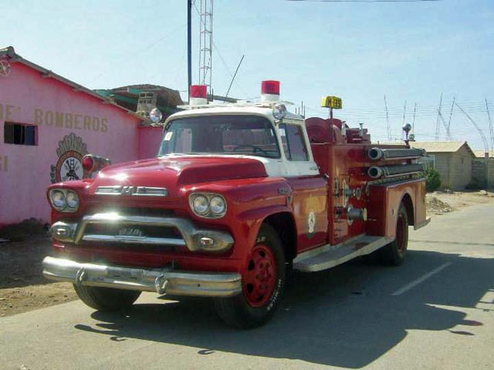 GMC Fire Engine Peru